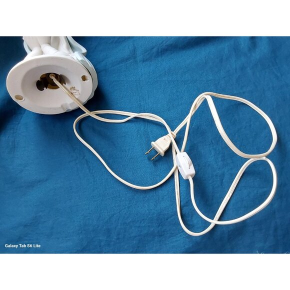 1980s Giftcraft ceramic Madonna Virgin Mary night light works table lamp pink - Picture 7 of 10